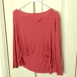 Salmon crop-top blouse with long sleeves